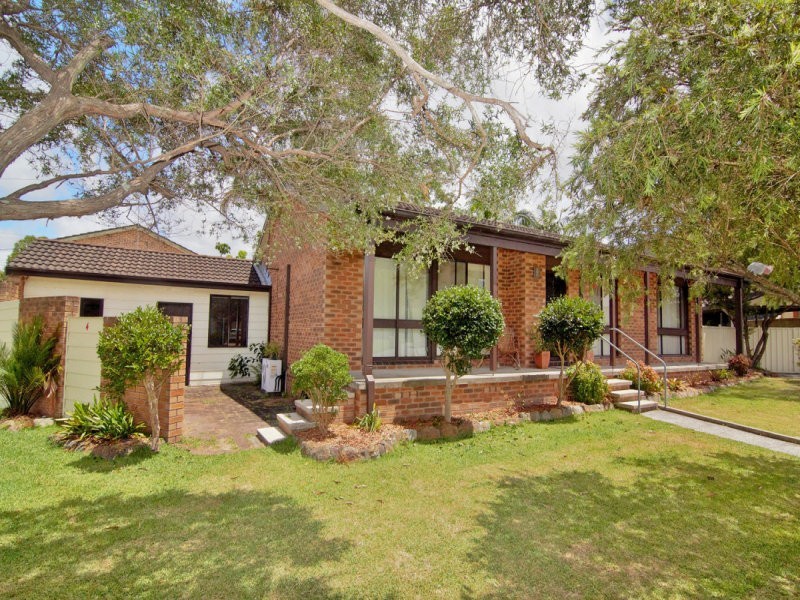 4 Broula Cl, Kincumber NSW 2251