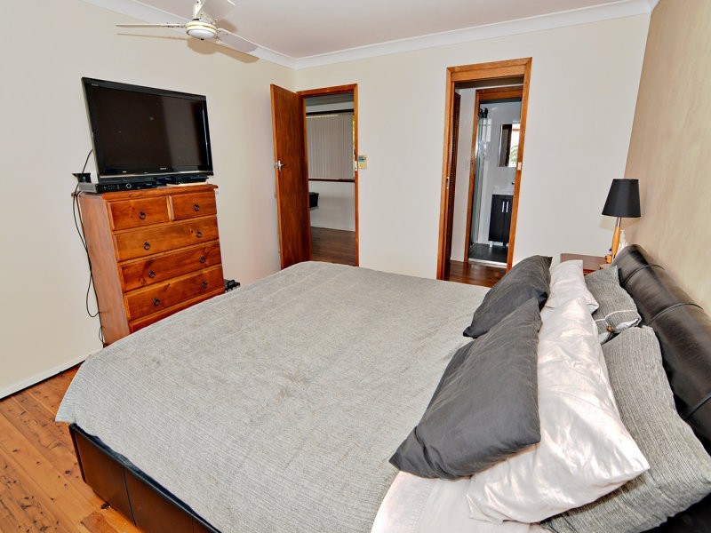 11 The Corso, Saratoga NSW 2251