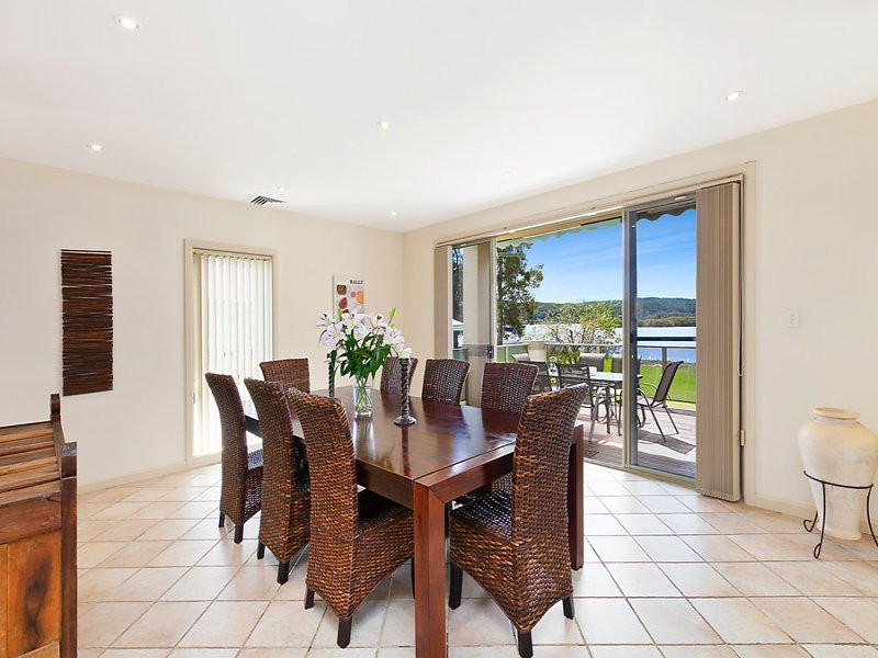 52 Kincumber Cr, Davistown NSW 2251