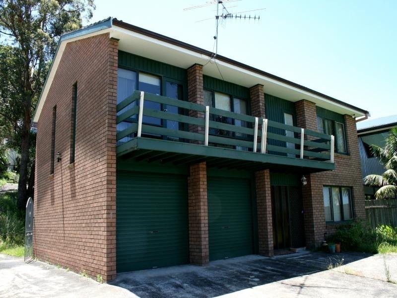 76 Broadwater Drive, Saratoga NSW 2251