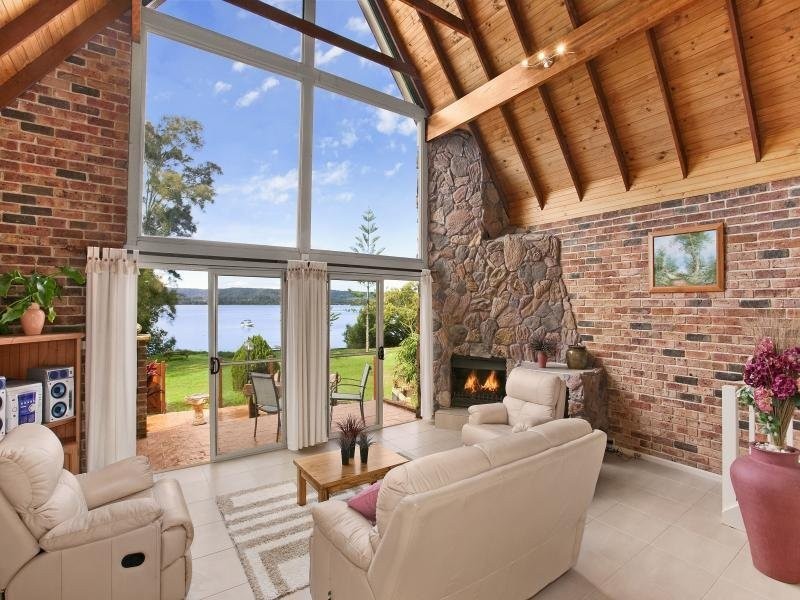 148 Broadwater Dr, Saratoga NSW 2251