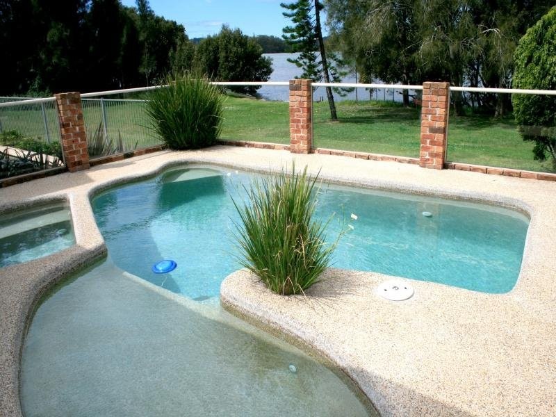 148 Broadwater Dr, Saratoga NSW 2251