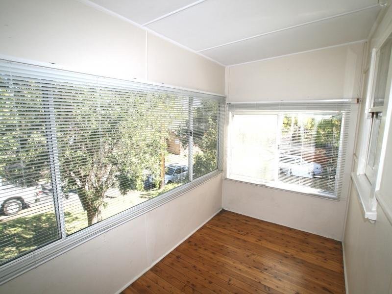 3 Broadwater Dr, Saratoga NSW 2251