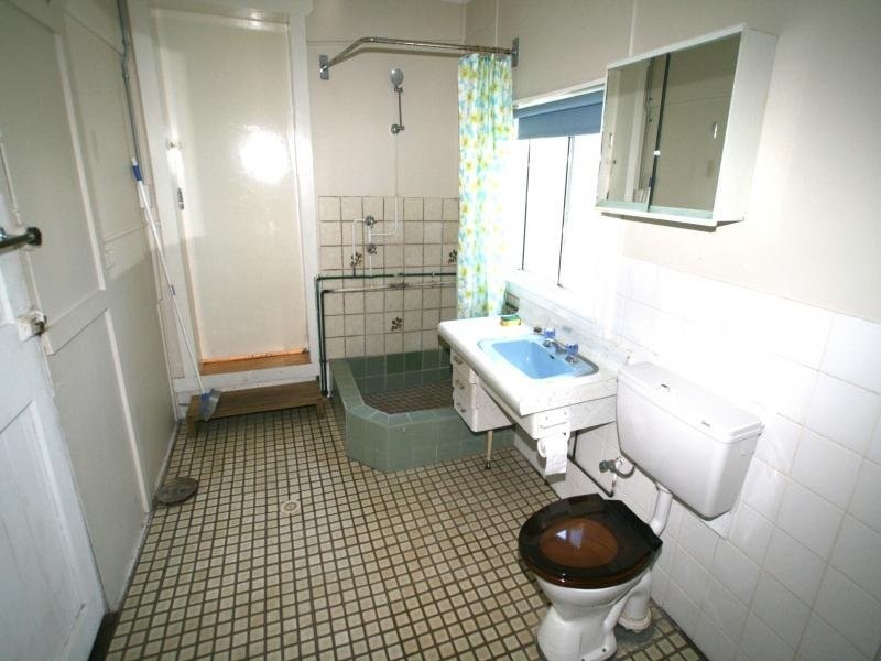 3 Broadwater Dr, Saratoga NSW 2251