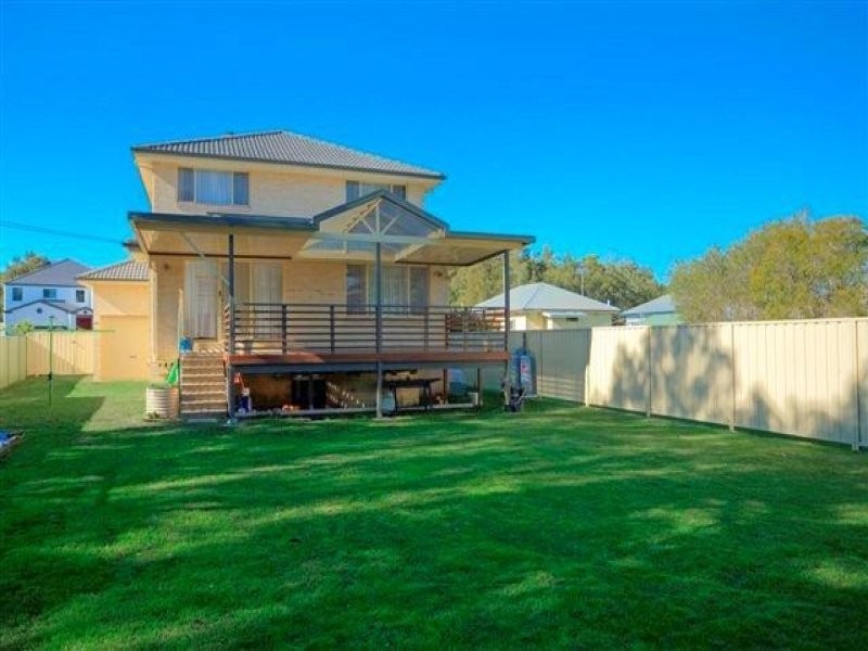 8 Magnolia Ave, Davistown NSW 2251