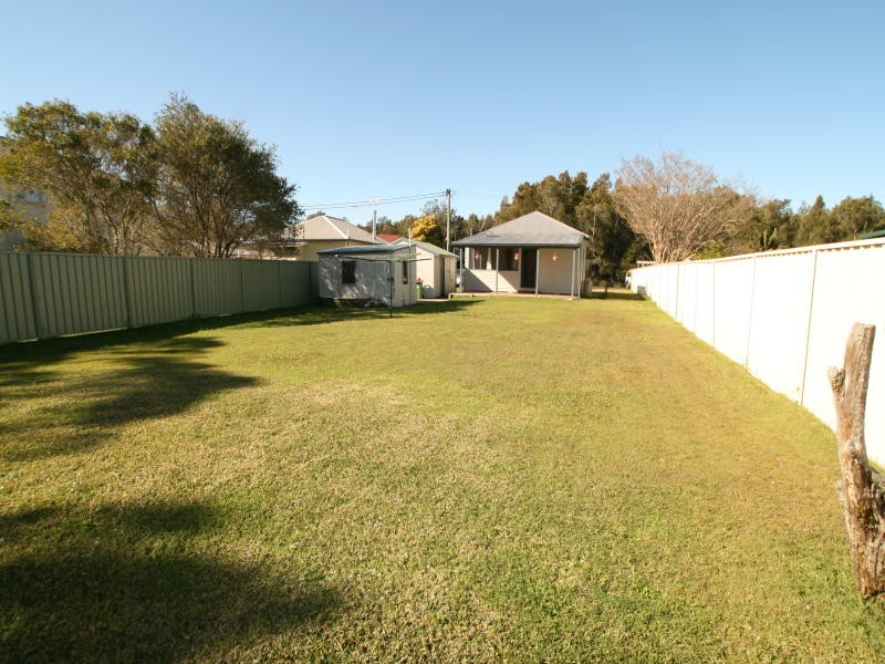 4 Magnolia Avenue, Davistown NSW 2251