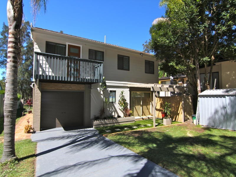 138 Broadwater Drive, Saratoga NSW 2251