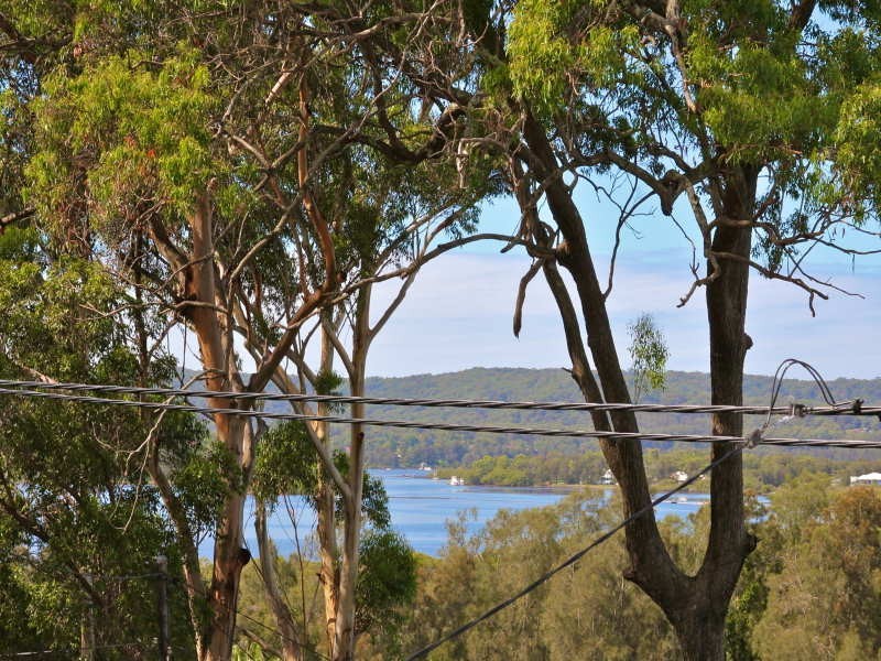 45 Broadwater Drive, Saratoga NSW 2251