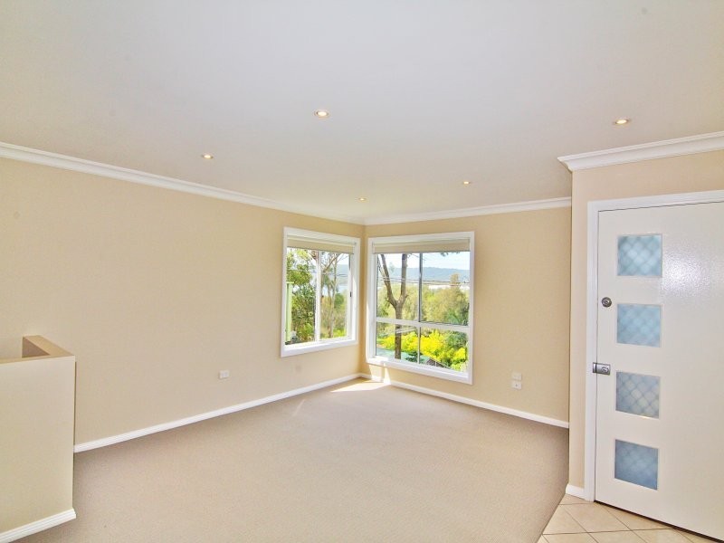 45 Broadwater Drive, Saratoga NSW 2251