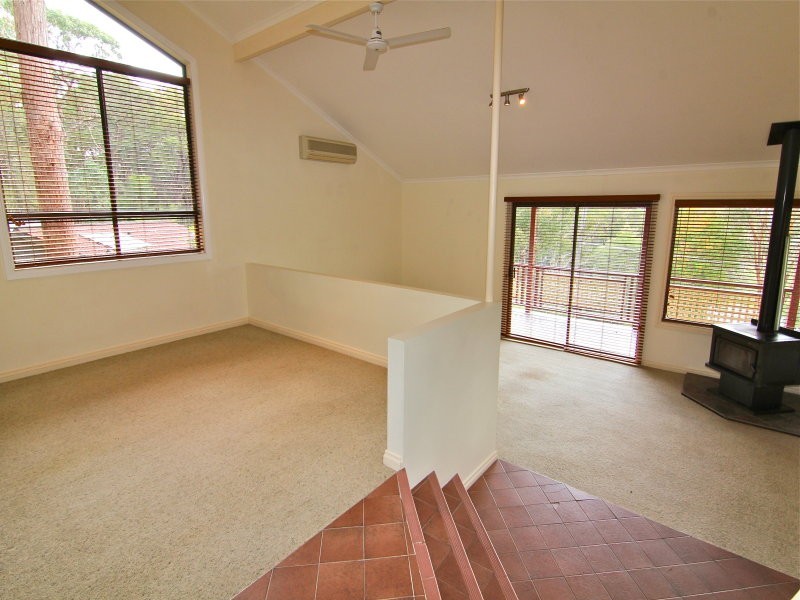 61 Arakoon Street, Kincumber NSW 2251