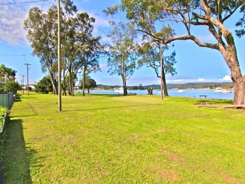 15 Paringa Ave, Davistown NSW 2251