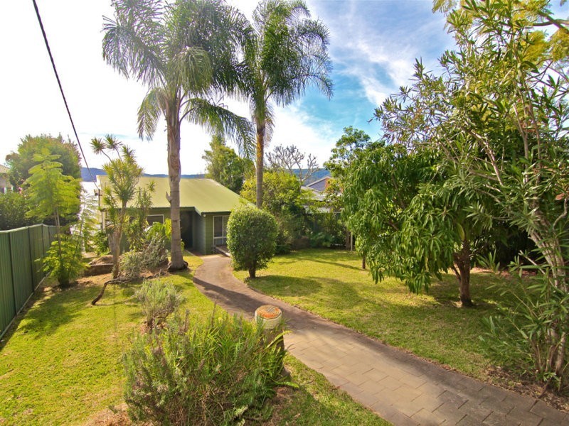 97 Steyne Rd, Saratoga NSW 2251