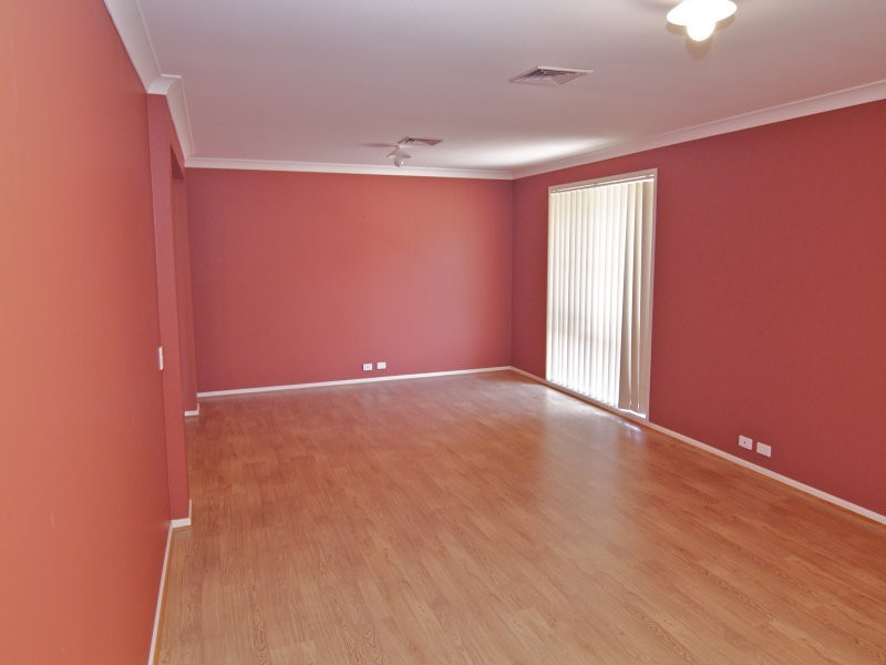 25 Mirreen Ave, Davistown NSW 2251