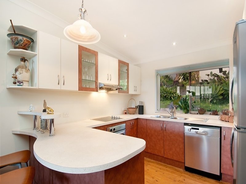 27 Broadwater Dr, Saratoga NSW 2251