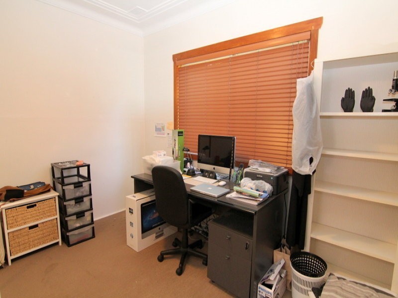 27 Broadwater Dr, Saratoga NSW 2251