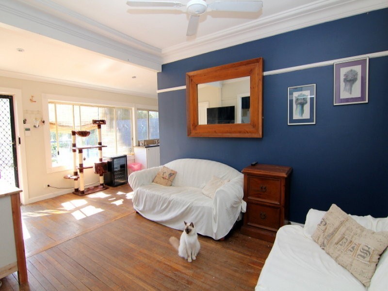 50 Emora Ave, Davistown NSW 2251