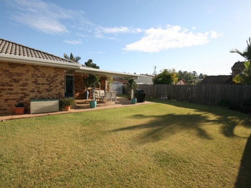 22 Perak Court, Tanah Merah QLD 4128