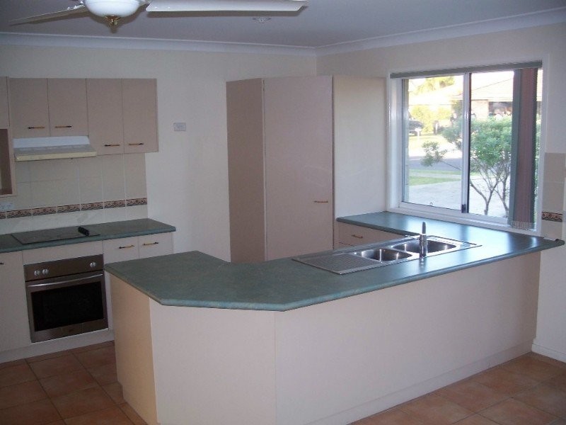 63 Kilsay Crescent, Meadowbrook QLD 4131