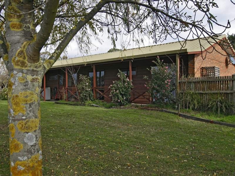 44 East Road, Pearcedale VIC 3912