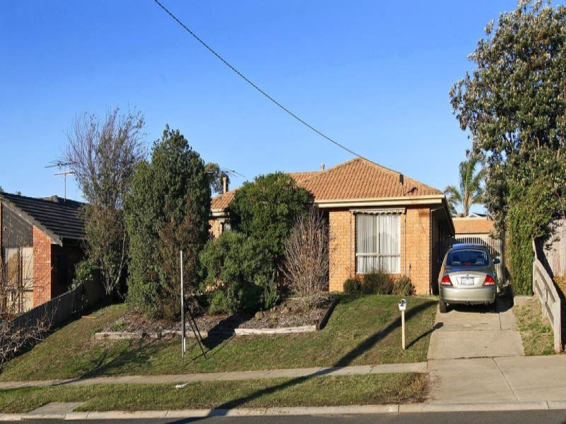 17 Clarendon Drive, Somerville VIC 3912