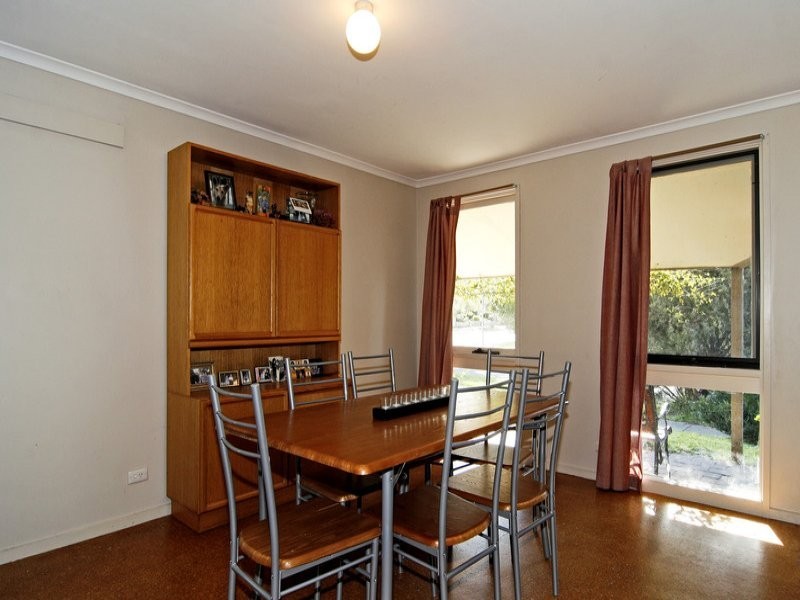 21 Sullivan Drive, Somerville VIC 3912