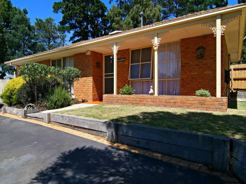 66 Pembroke Drive, Somerville VIC 3912