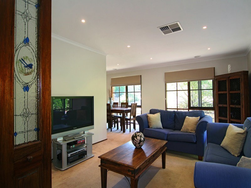 30 Robert Street, Somerville VIC 3912