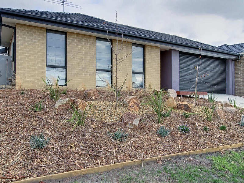 16 Dominic Mews, Somerville VIC 3912