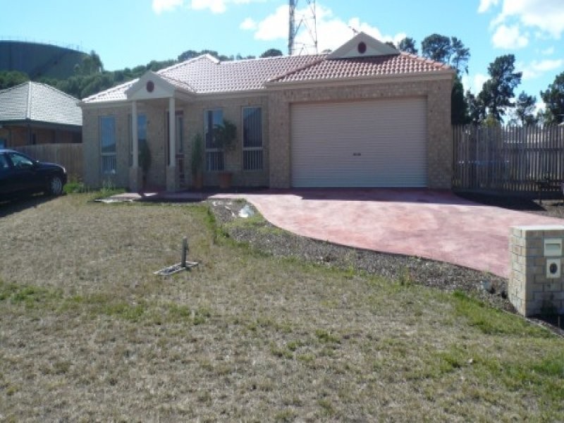 6 Solwood Court, Somerville VIC 3912