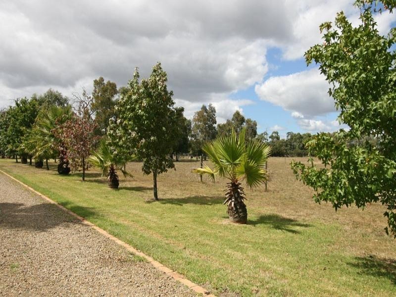 985 Robinsons Road, Pearcedale VIC 3912