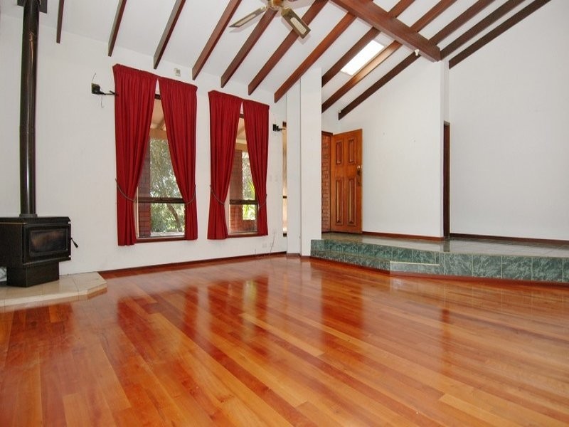 7 Kendal Way, Greenwood WA 6024