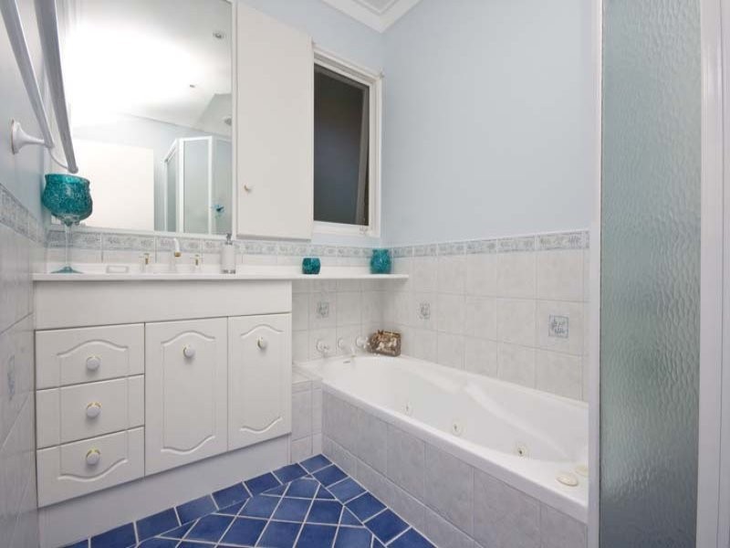 45 Bridgewater Drive, Kallaroo WA 6025