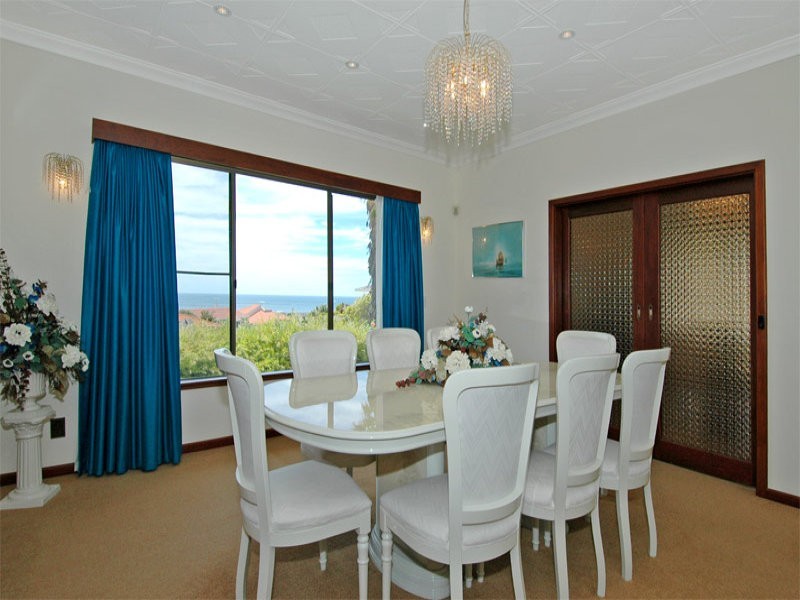 55 Tarongo Road, City Beach WA 6015