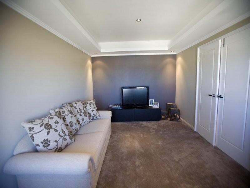 10 Fourmile Ave, Burns Beach WA 6028