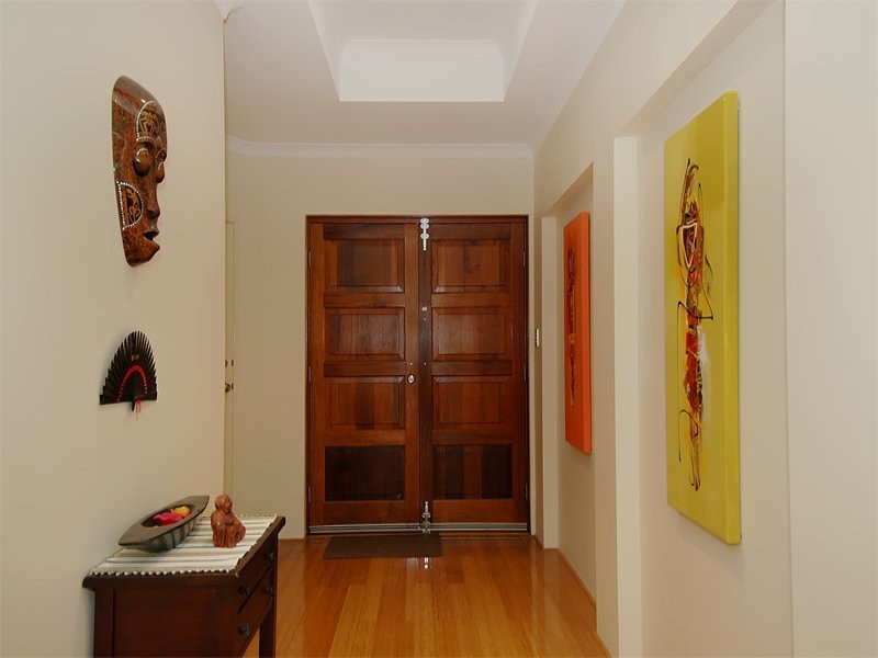 7 Russell Road, Madeley WA 6065