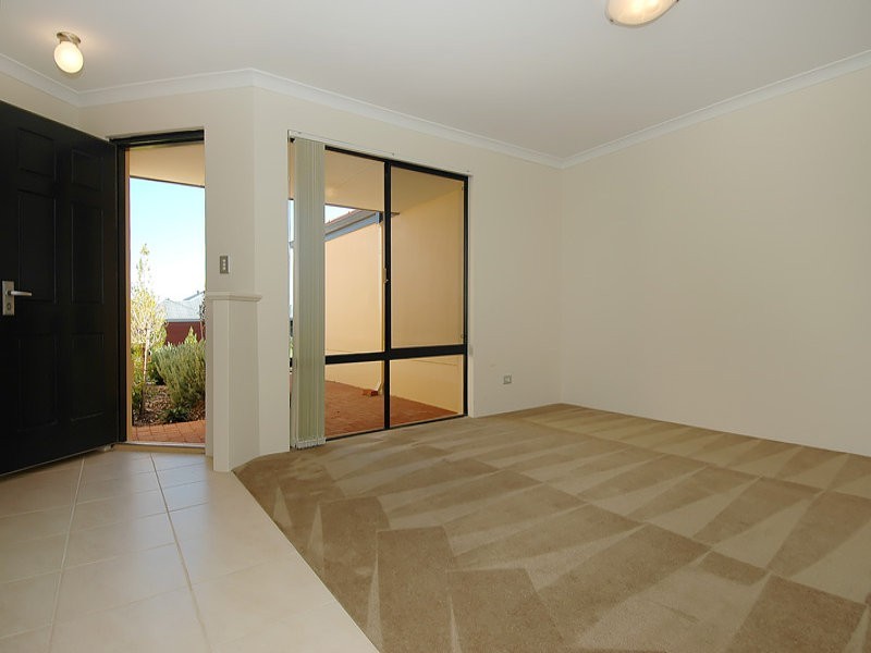 12 Harmony Avenue, Clarkson WA 6030