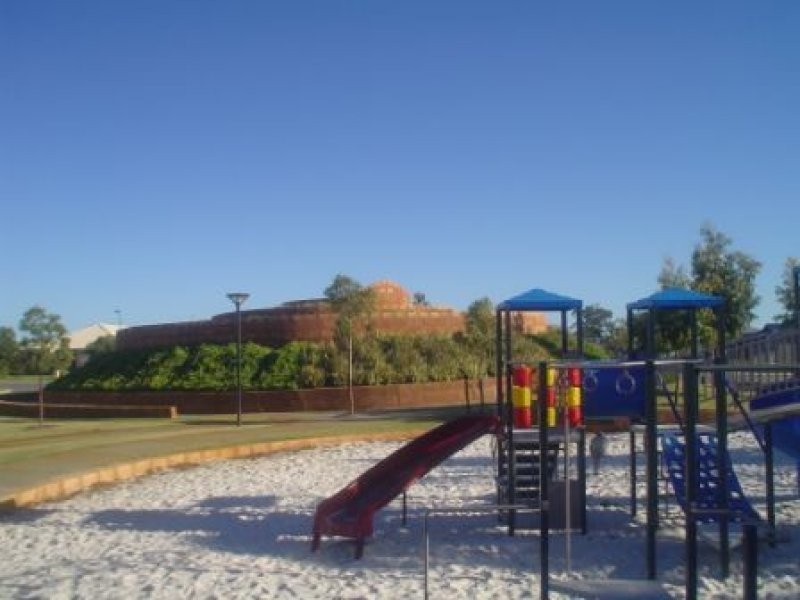 6 Honeyeater View, Dudley Park WA 6210