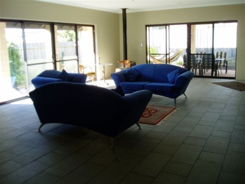 9 DUMARESQ LOOP, Quinns Rocks WA 6030