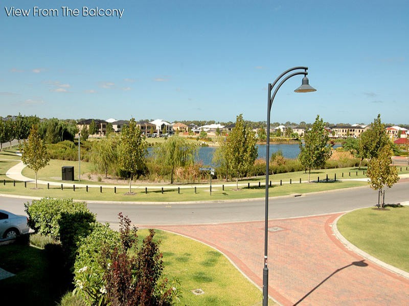 2 Locarno Close, Stirling WA 6021