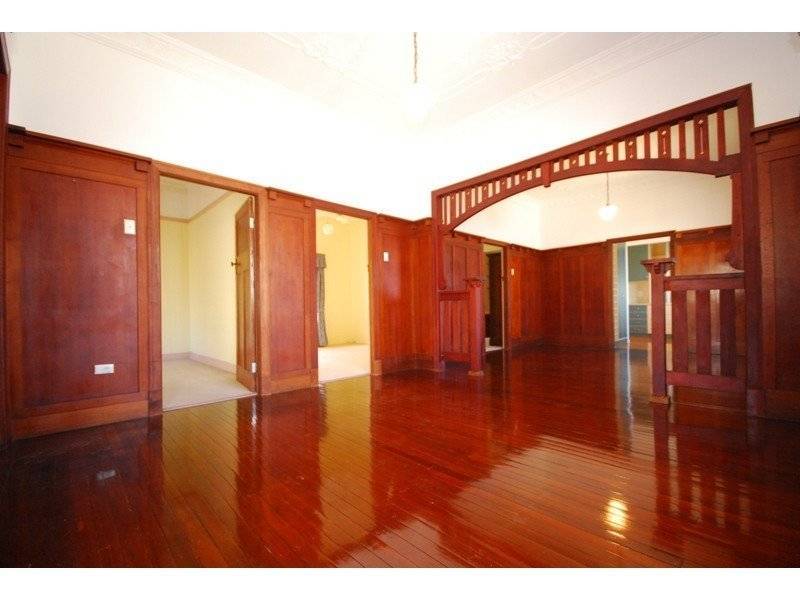 38 Abingdon Street, Woolloongabba QLD 4102