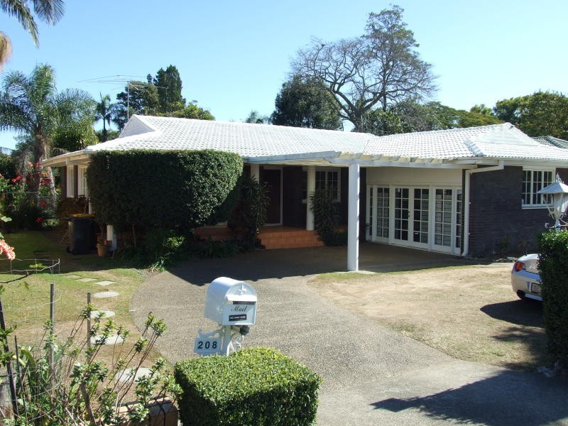 208 Mains Road, Sunnybank QLD 4109