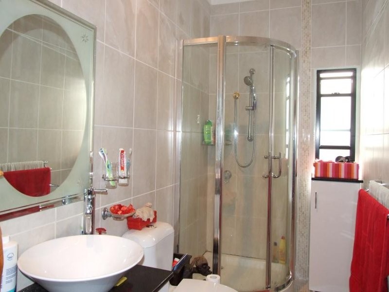 3 Heidelberg Street, East Brisbane QLD 4169