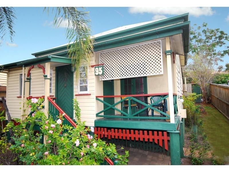 95 Annerley Road, Woolloongabba QLD 4102