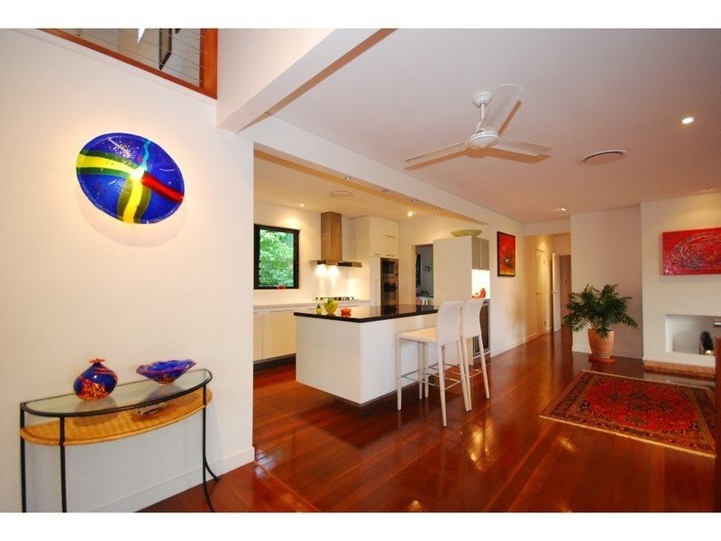 1 Indooroopilly Street, Dutton Park QLD 4102