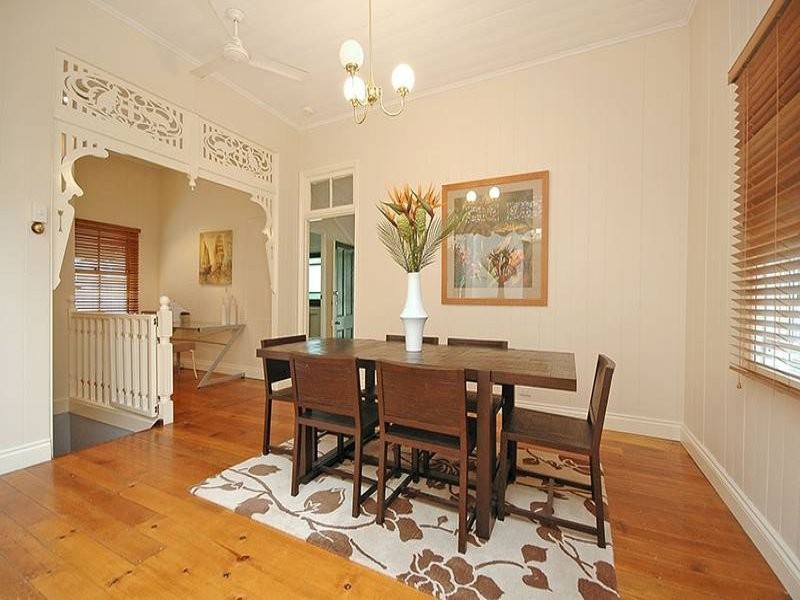 37 Sinclair Street, Kangaroo Point QLD 4169