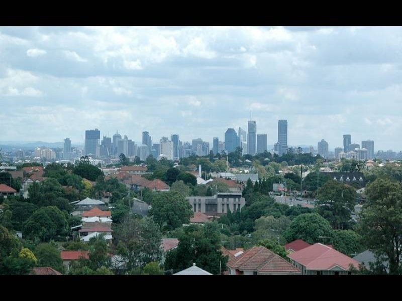 19 Castle Hill Street, Holland Park West QLD 4121