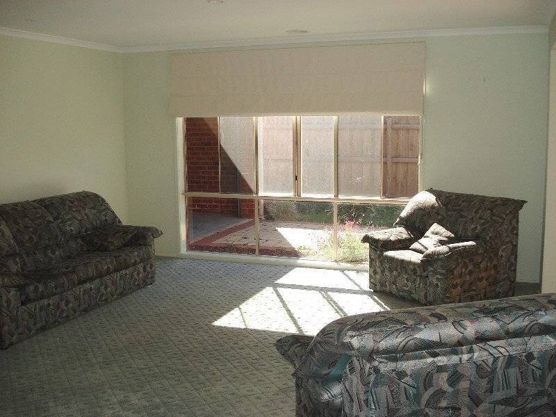 13 Osland Court, Whittlesea VIC 3757