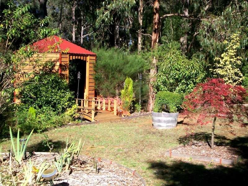 30 Marks Road, Kinglake West VIC 3757