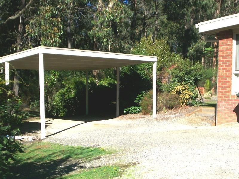 30 Marks Road, Kinglake West VIC 3757