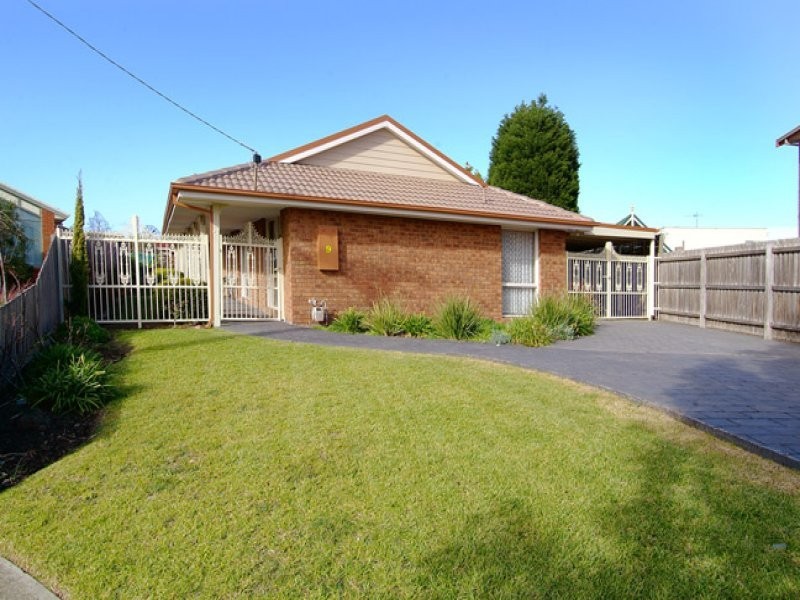 9 Paul Crescent, Epping VIC 3076